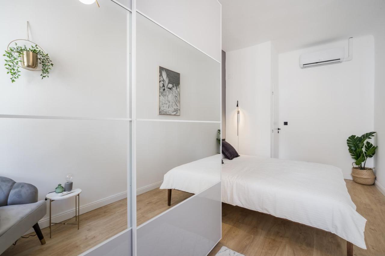 Tilia Luxury - 3 Bedrooms With Ac Apartment