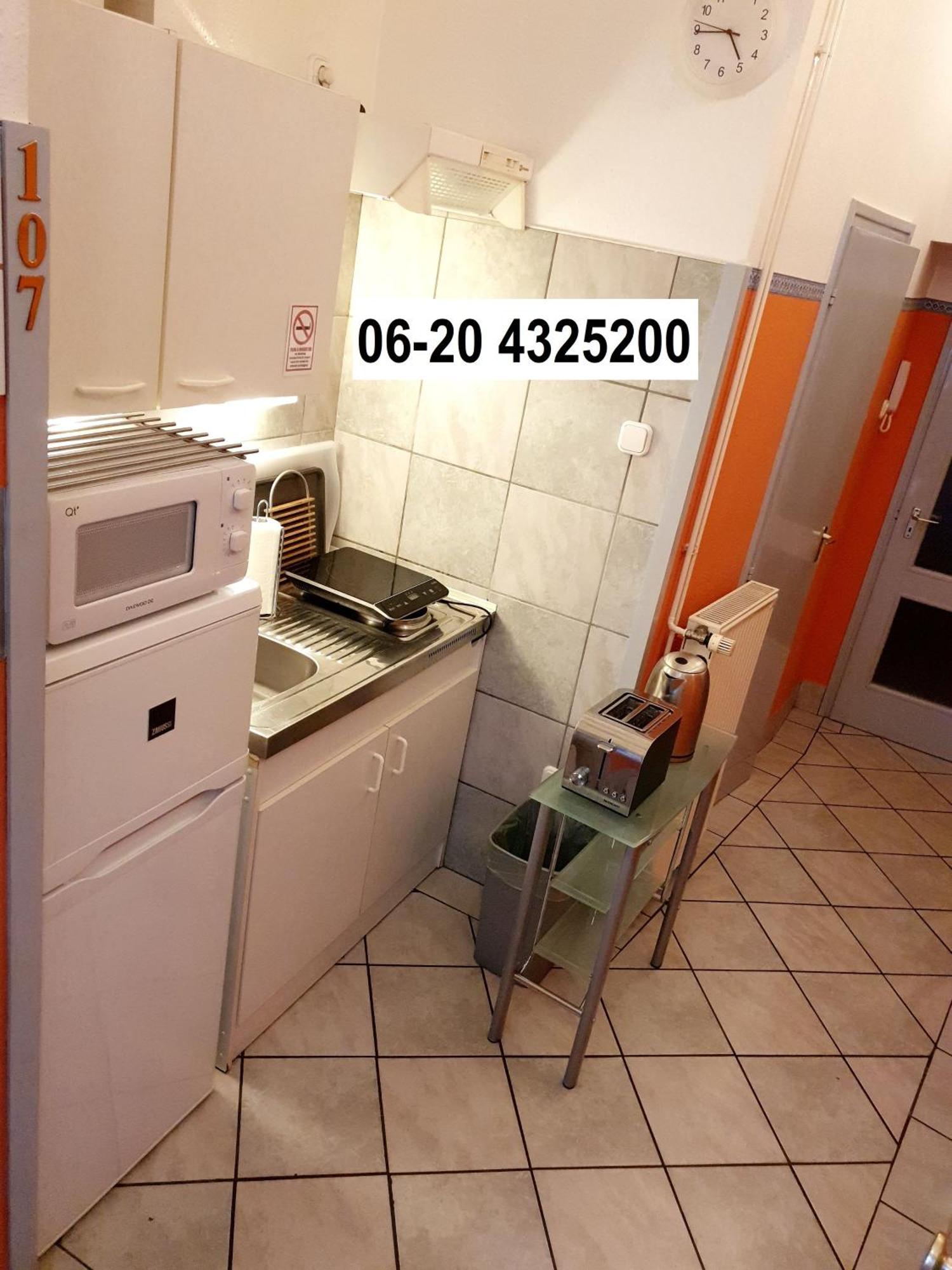 Apartman In The Center Of -free Garage Parking Budapest