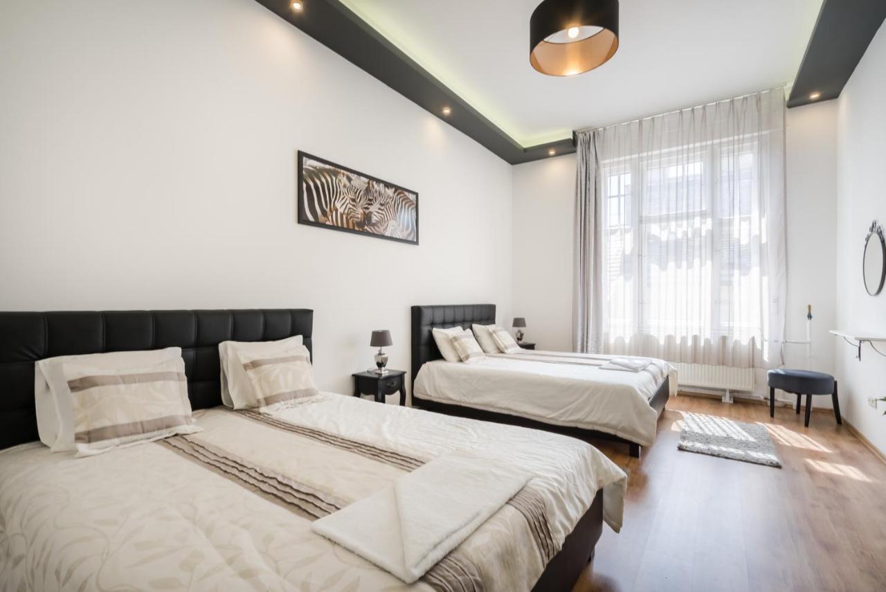 Real Zichy Appartement