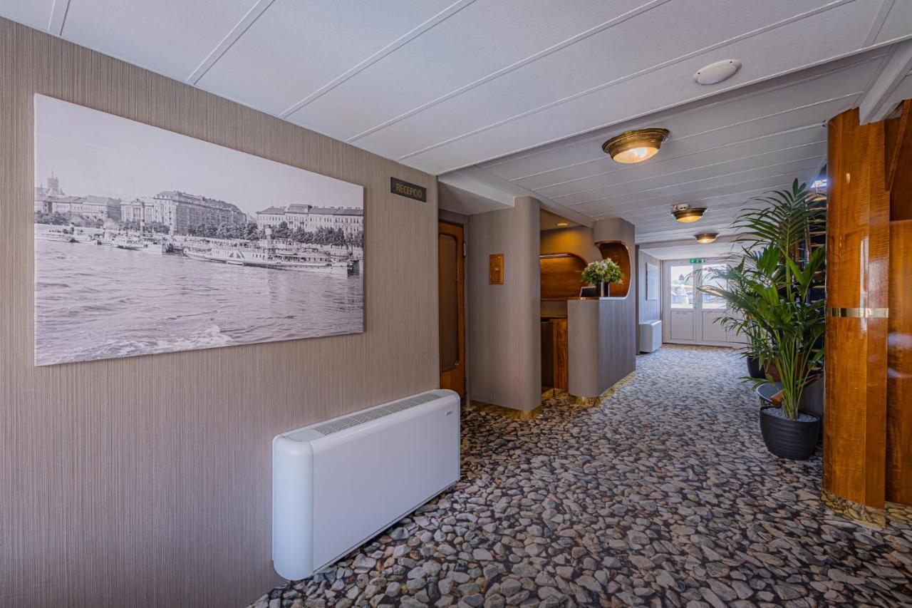 Hotel en barco Grand Jules - Boat Budapest