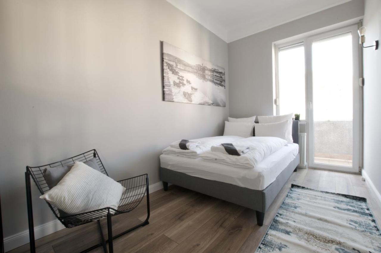 Standard By Hi5 - Tátra Street * Budapest