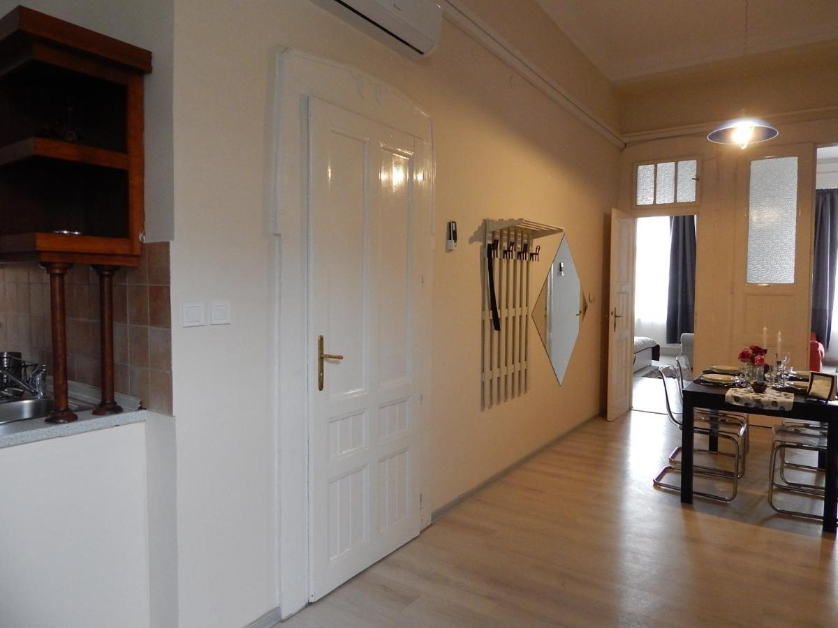 Budapesteasyflat Wesselenyi