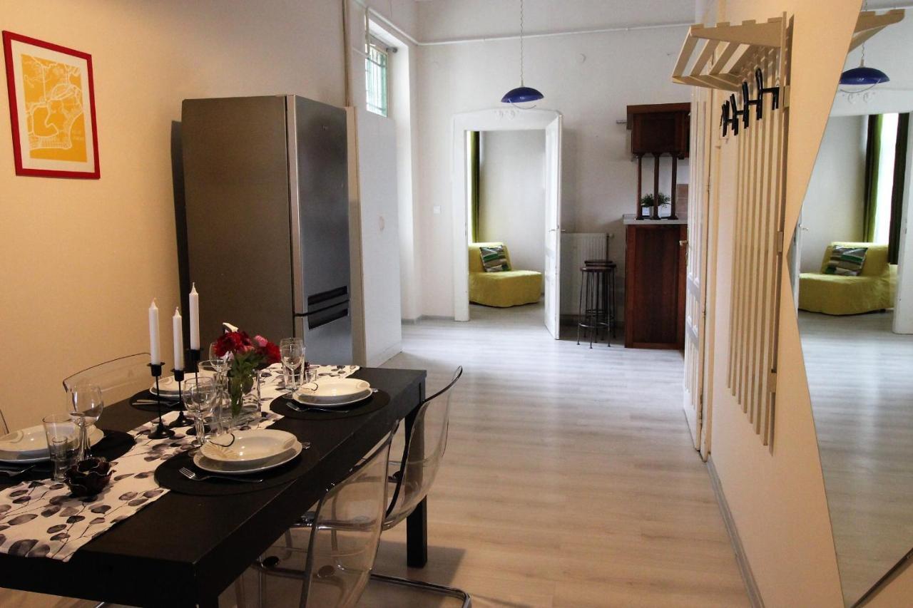 Budapesteasyflat Wesselenyi Lägenhet *