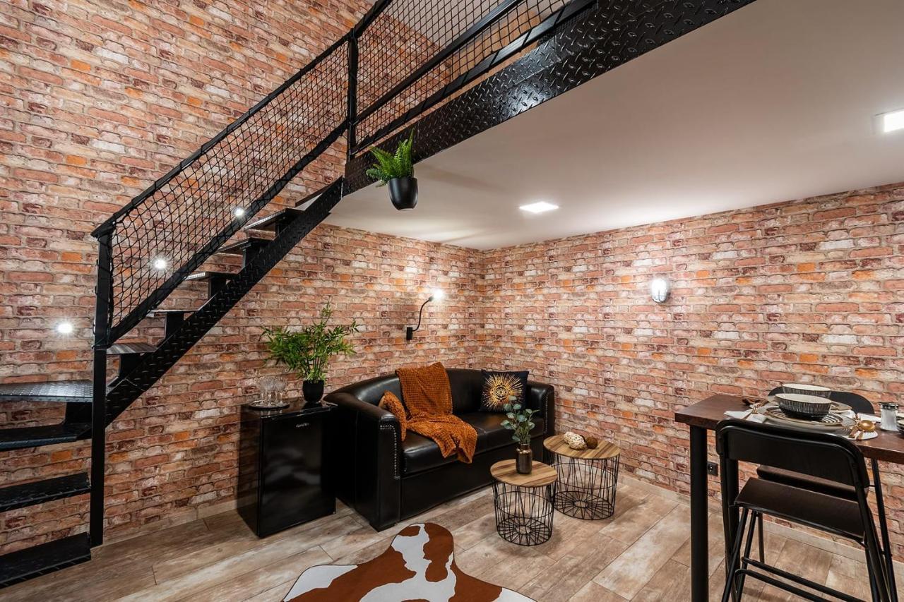Very Stylish And Central Ac Apartamento Budapest