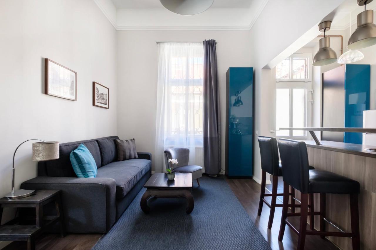 Apartment Andrassy Garden In Center Budapest