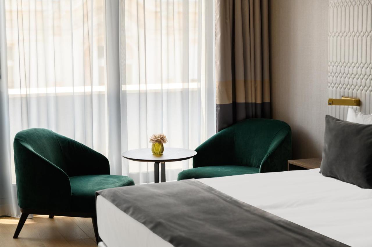 Aparthotel Emerald Downtown Luxury By Continental Group