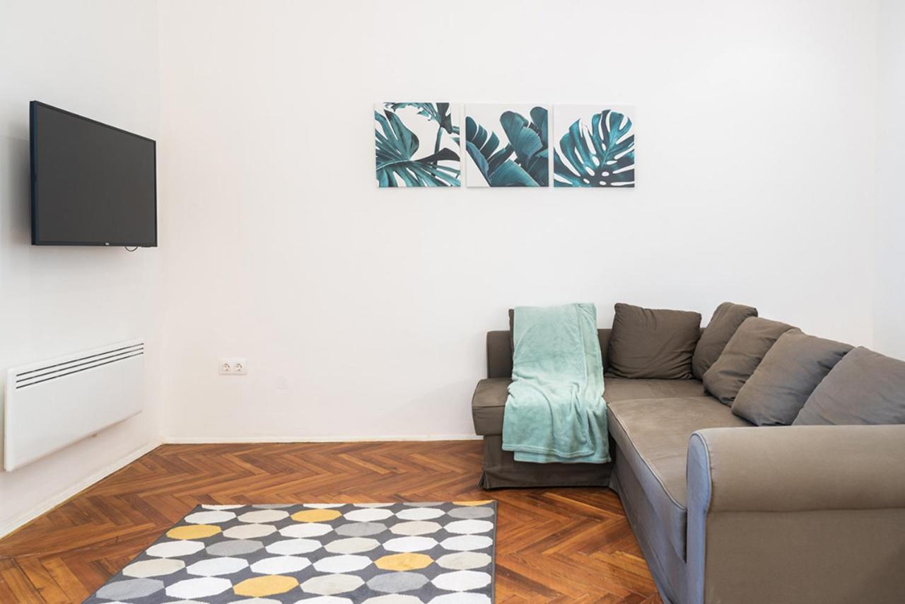 Dob50 Spacious - 2 Separate Bedroom, 4 People, Ac, Wifi Apartamento Budapest