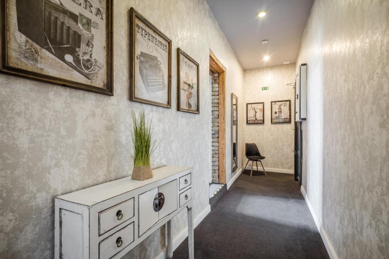 Hotel Nador Boutique- Location, By Bqa Budapest