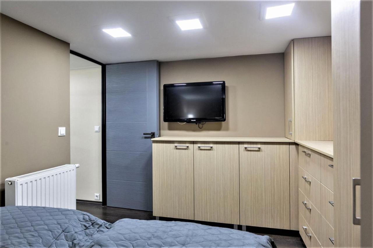 Goldcentral Art B6 *