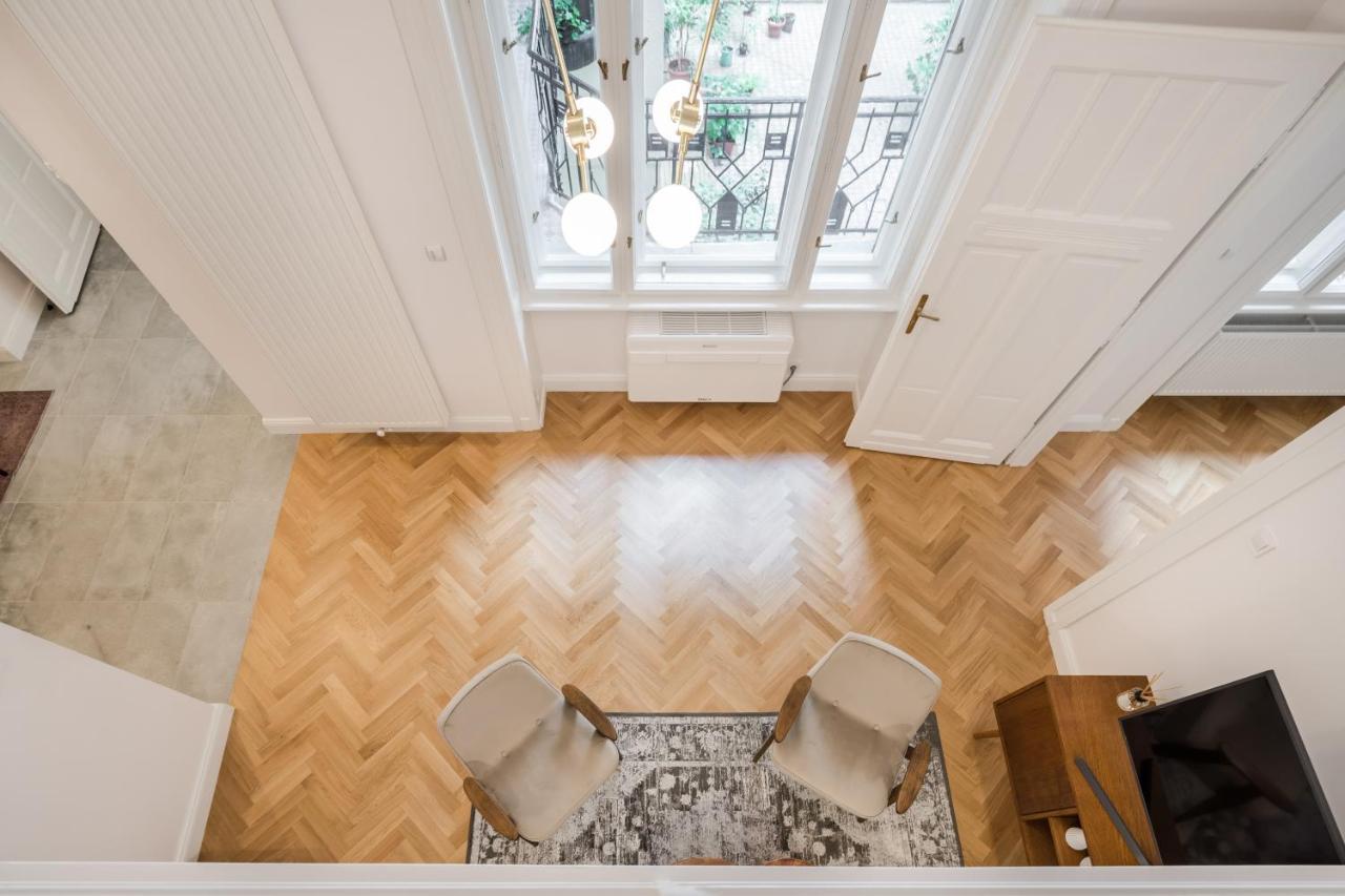 Bpr Scandi - Designer At Király Street With Ac Budapest