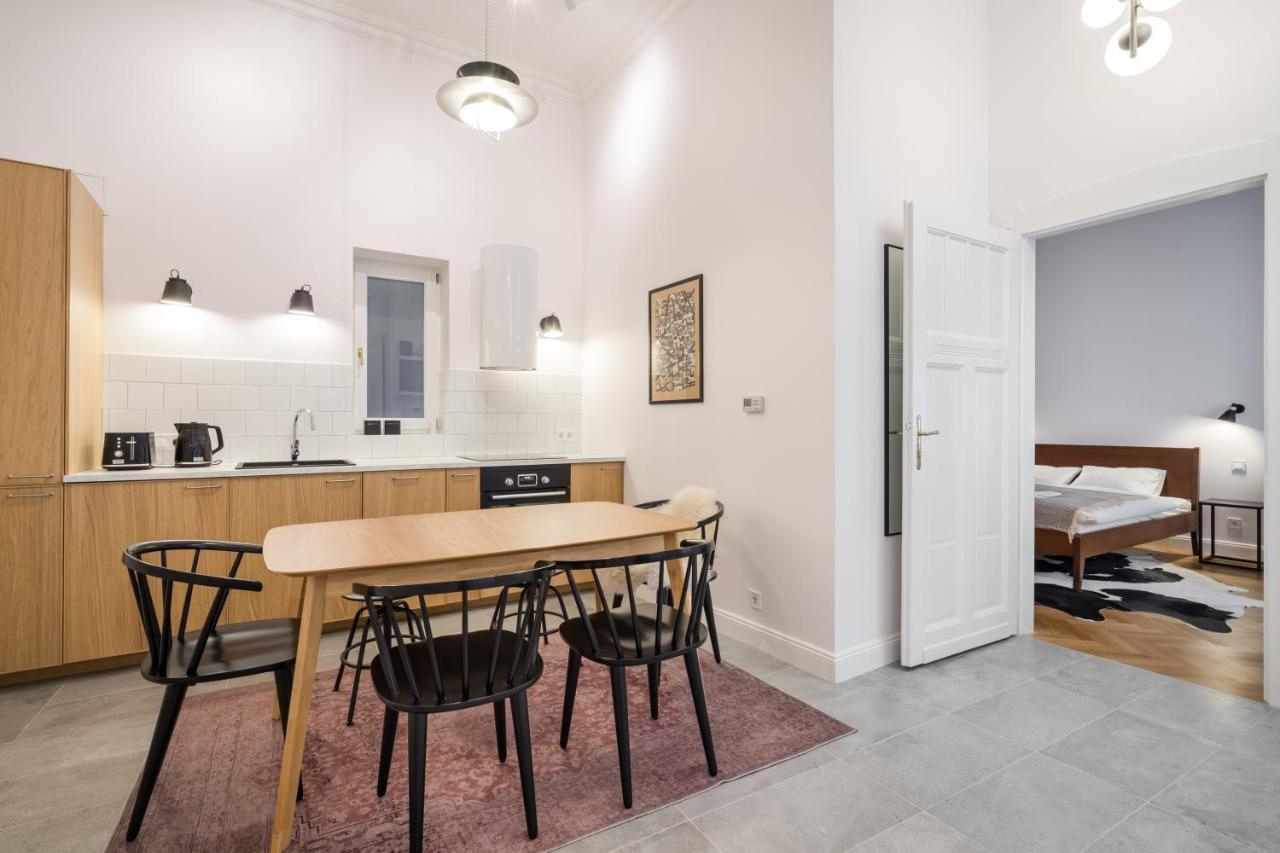 Bpr Scandi - Designer At Kiraly Street With Ac Lejlighed *