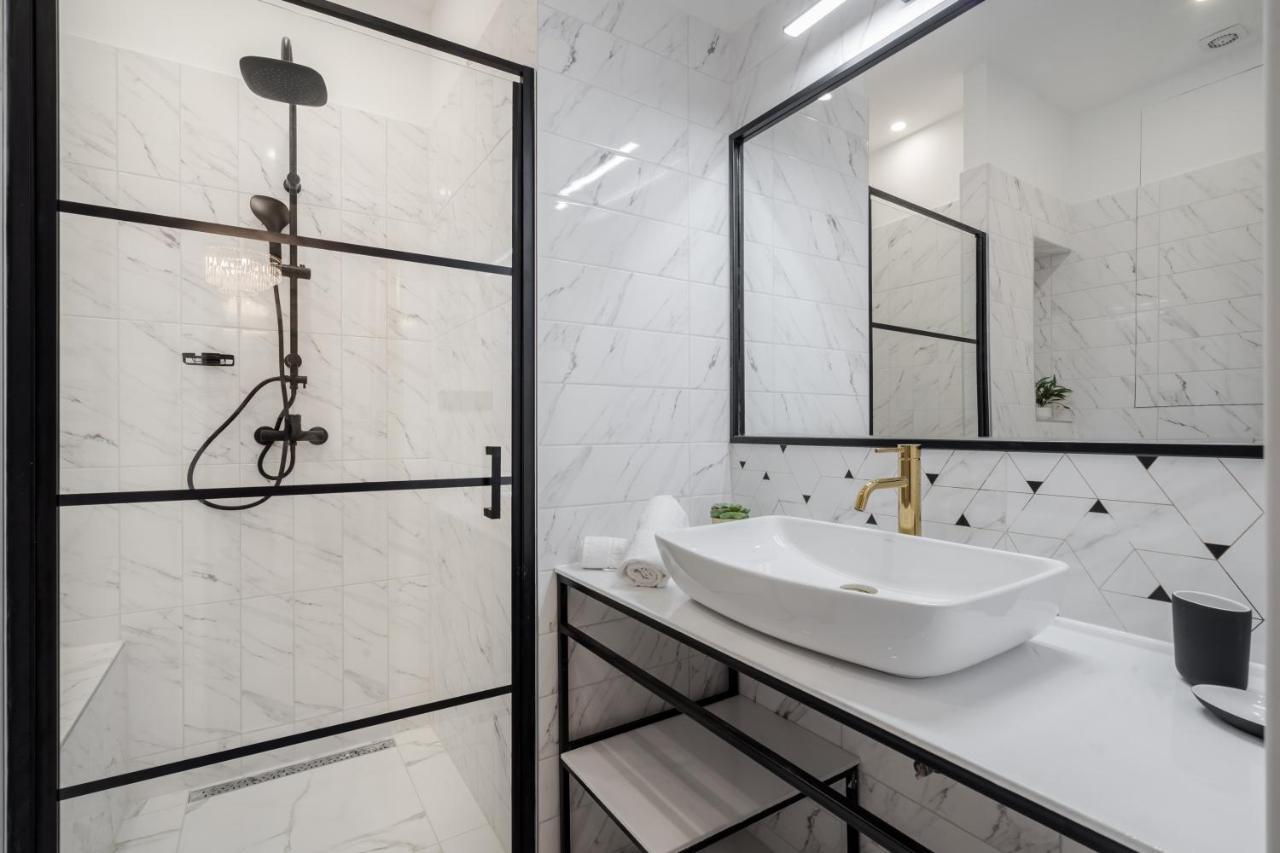 Hotel Astoria Boutique Suites- Location By Bqa Budapest