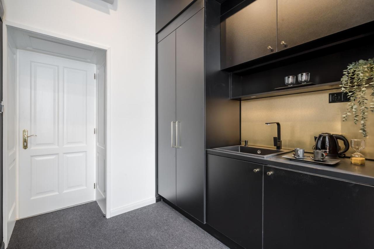 Astoria Boutique Suites- Location By Bqa Hotel Budapest