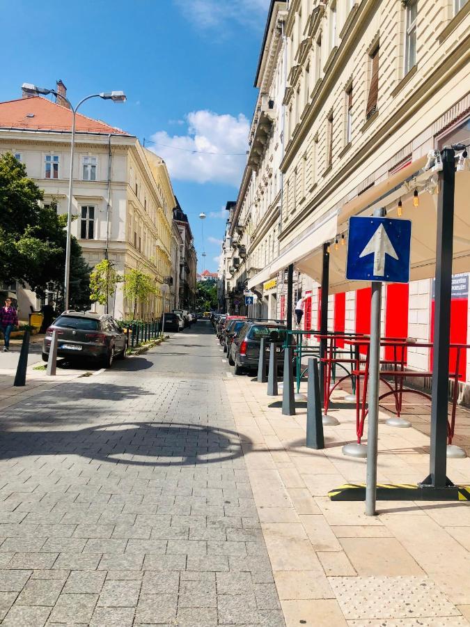 Diamond Near To Basilica Appartement