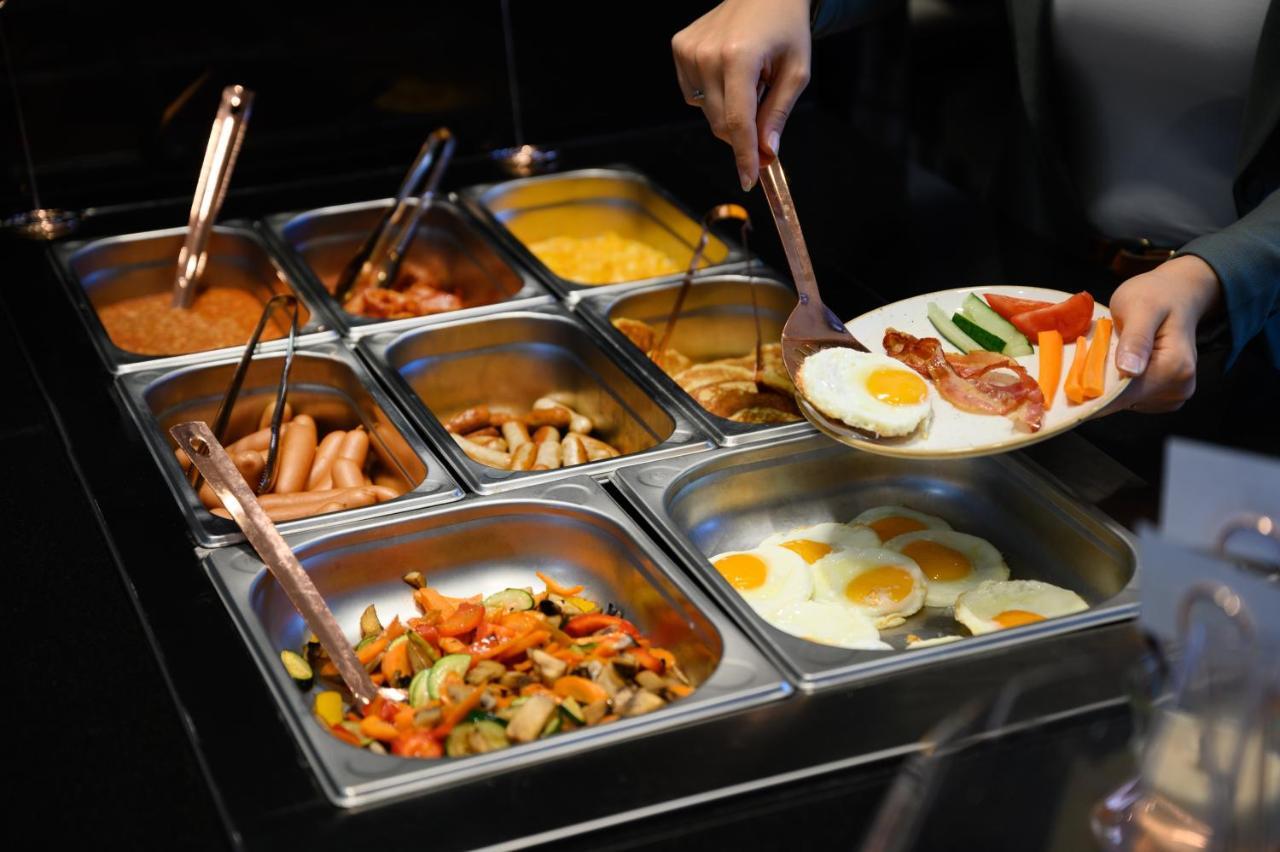 Vision By Continental Group Hotell 4*