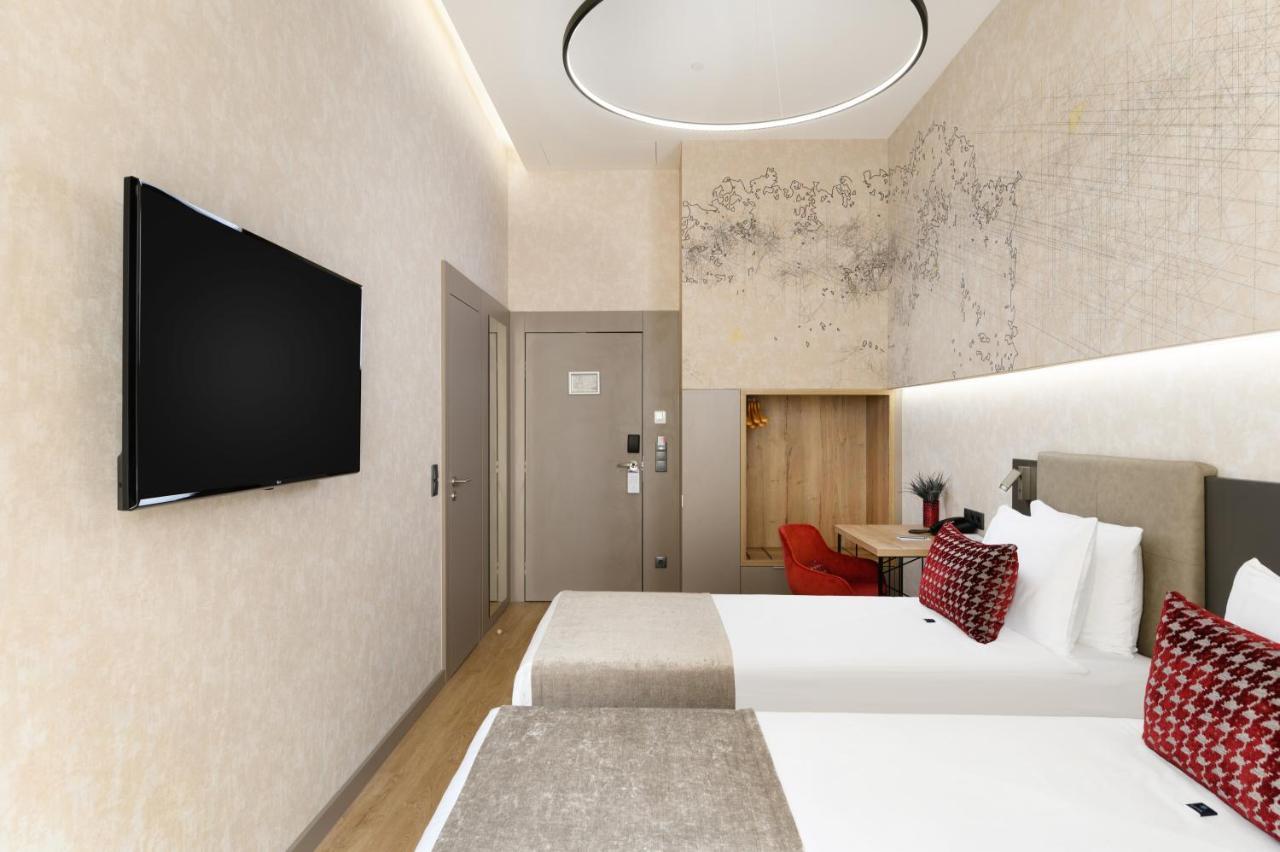 Hotell Vision By Continental Group 4*