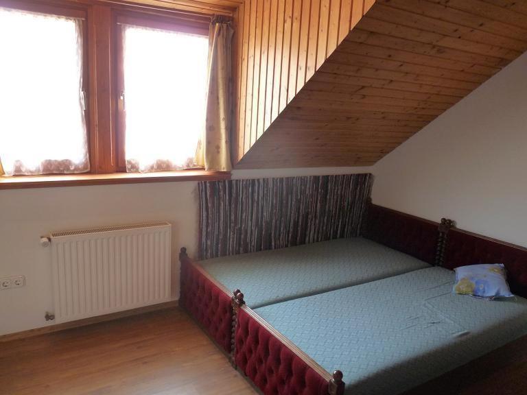 Keramiapark Guesthaus *