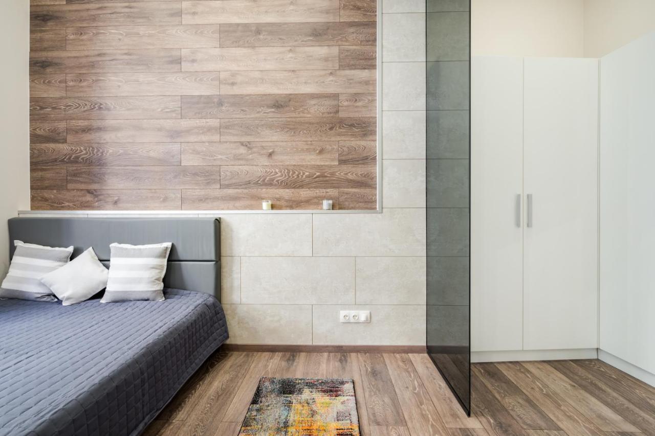 Apartment Nirvana Suite,3 Bedrooms, 2 Bathrooms, Acs
