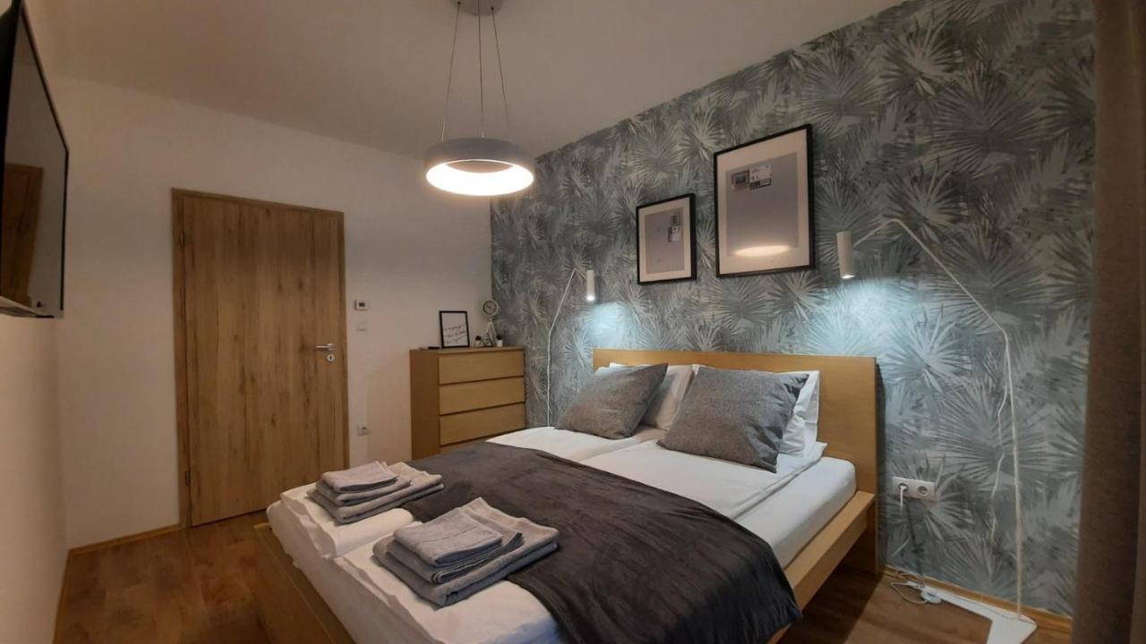 Bpr Space Grey With Balcony * Budapest