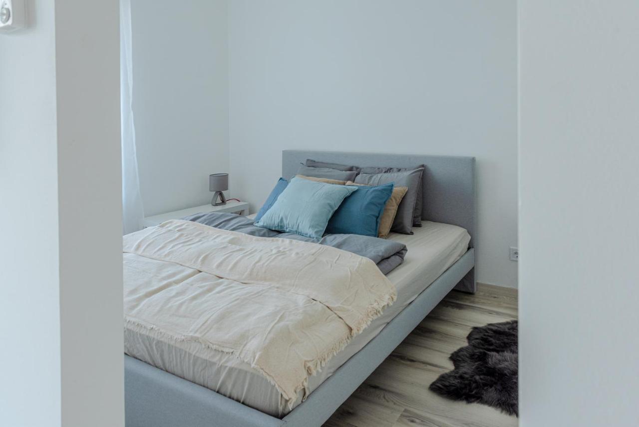 Apartamento Dob36 With Free Private Parking And Balcony Budapest