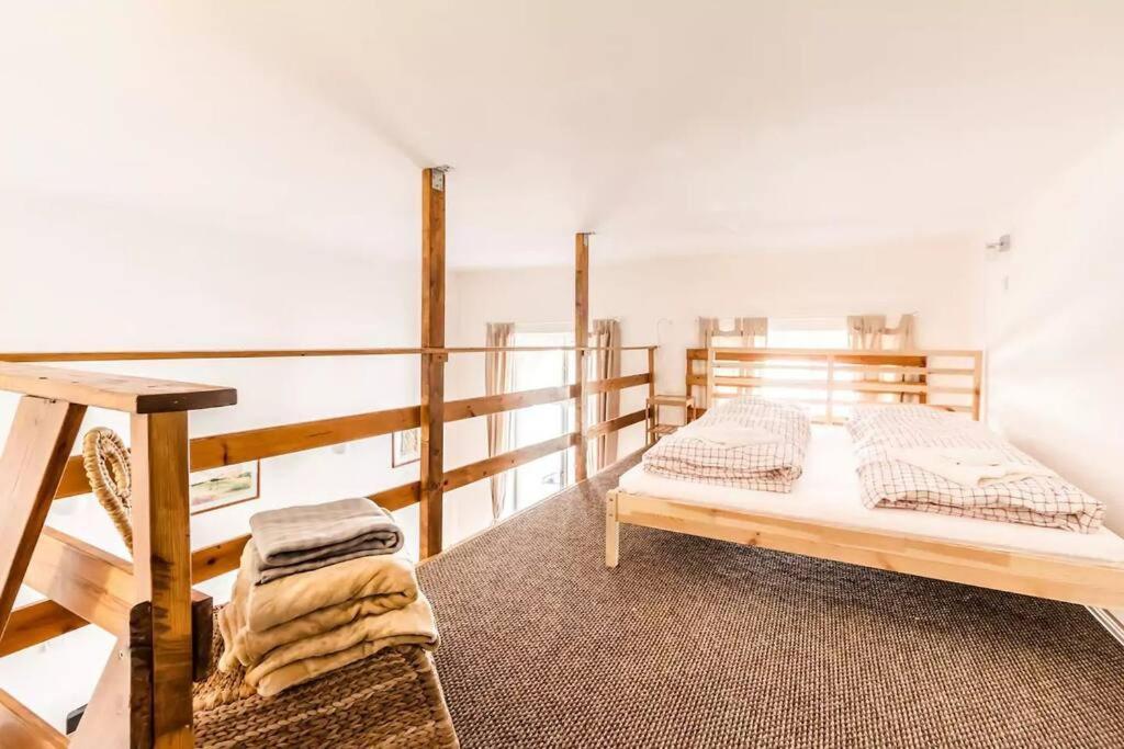 Appartement Spacious Lofted Place Next To The Pub District