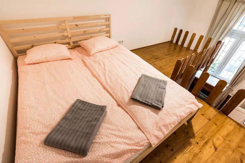 Quiet Just 10 Minutes From The Center Apartment Budapest