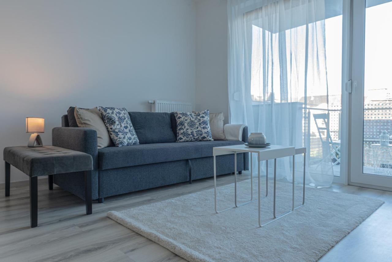 Apartamento Dob36 With Free Private Parking And Balcony
