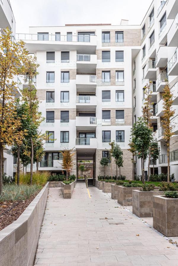 Dob36 With Free Private Parking And Balcony Apartamento