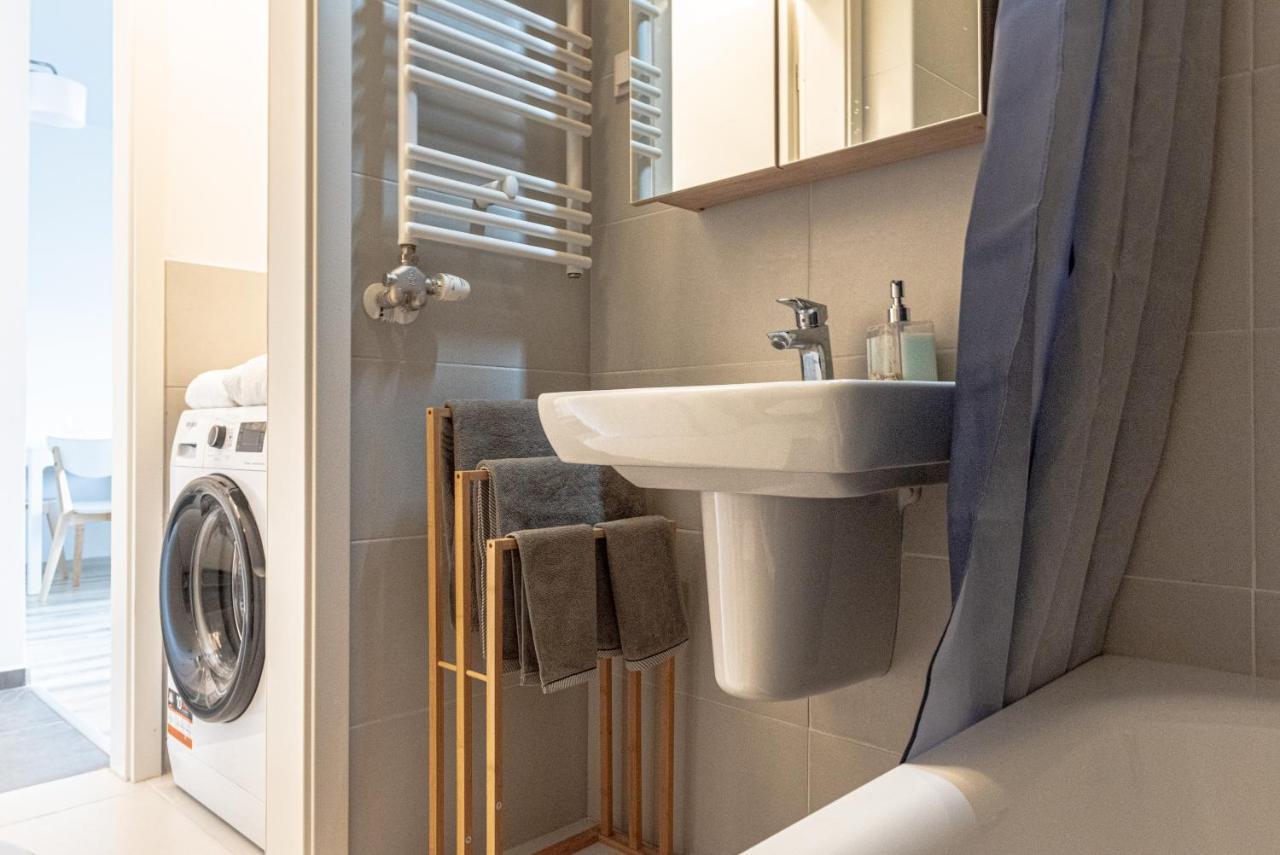 Dob36 With Free Private Parking And Balcony Apartamento *
