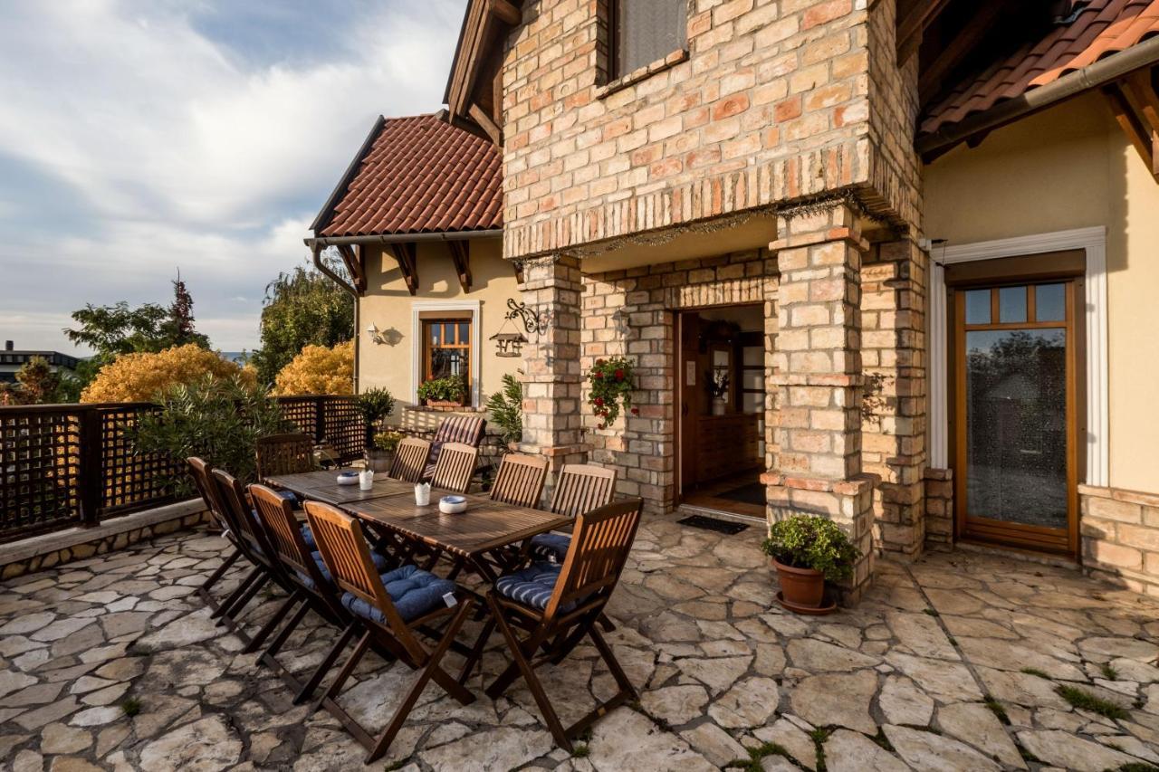 Villa Private With Indoor Pool