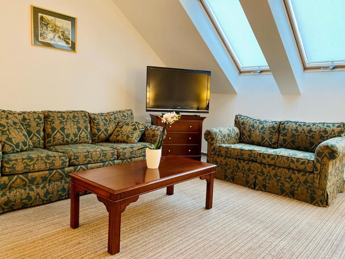 Gasthof Opera16 Guestrooms Budapest