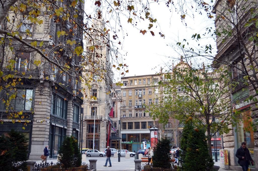 Central Square Budapest