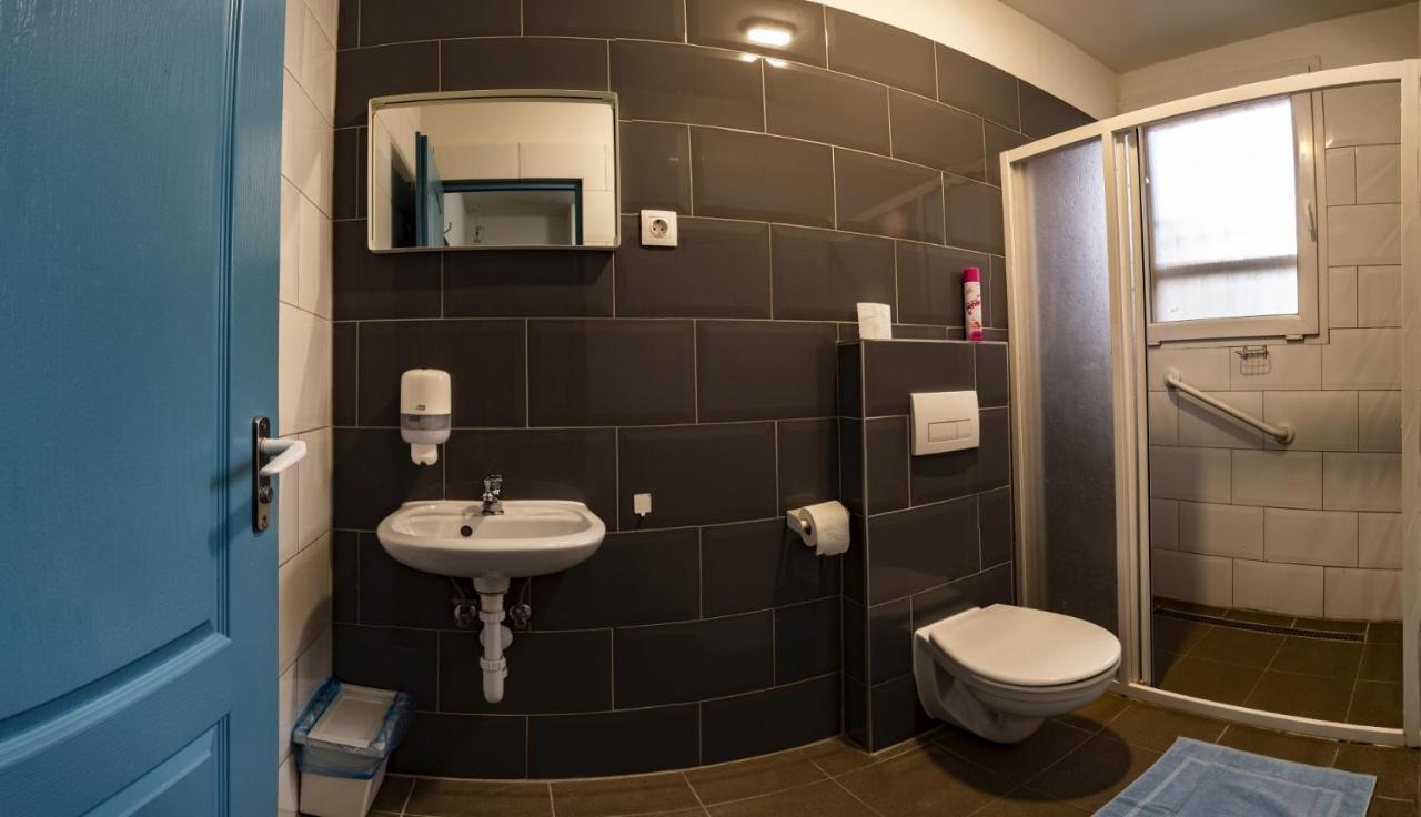 Wow Hostal Budapest