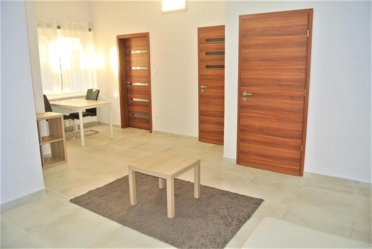 D2 * Budapest