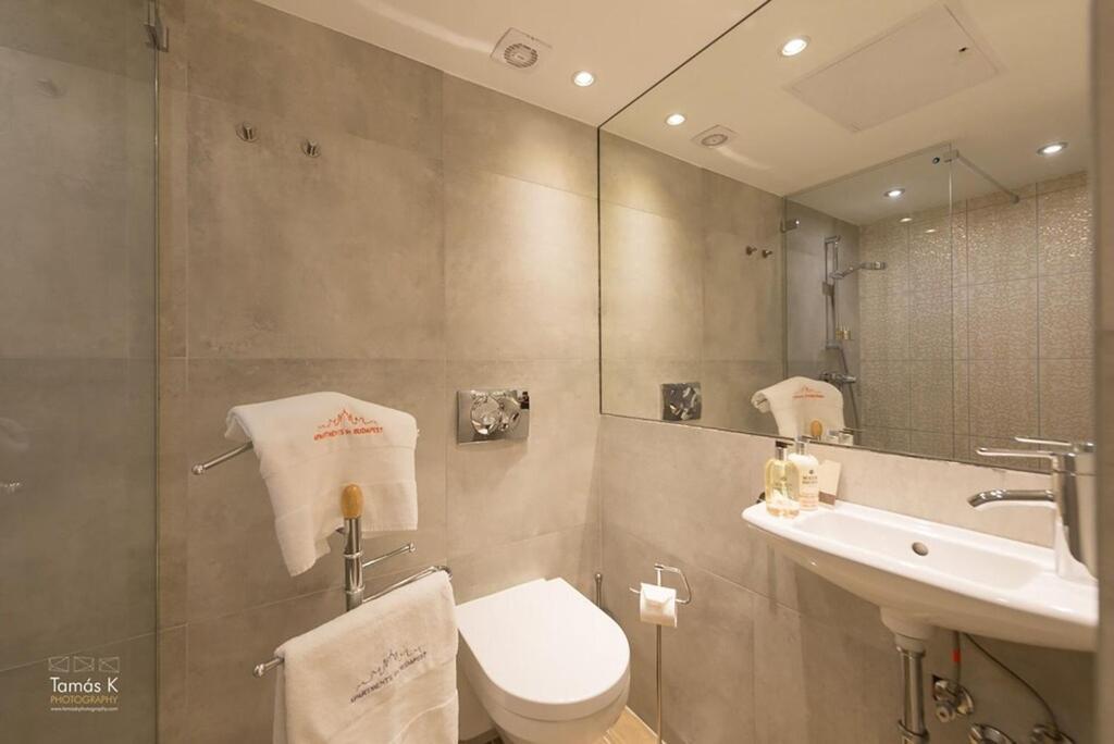 Apartamento Bpr The Golden Astoria With Balcony And A/c *