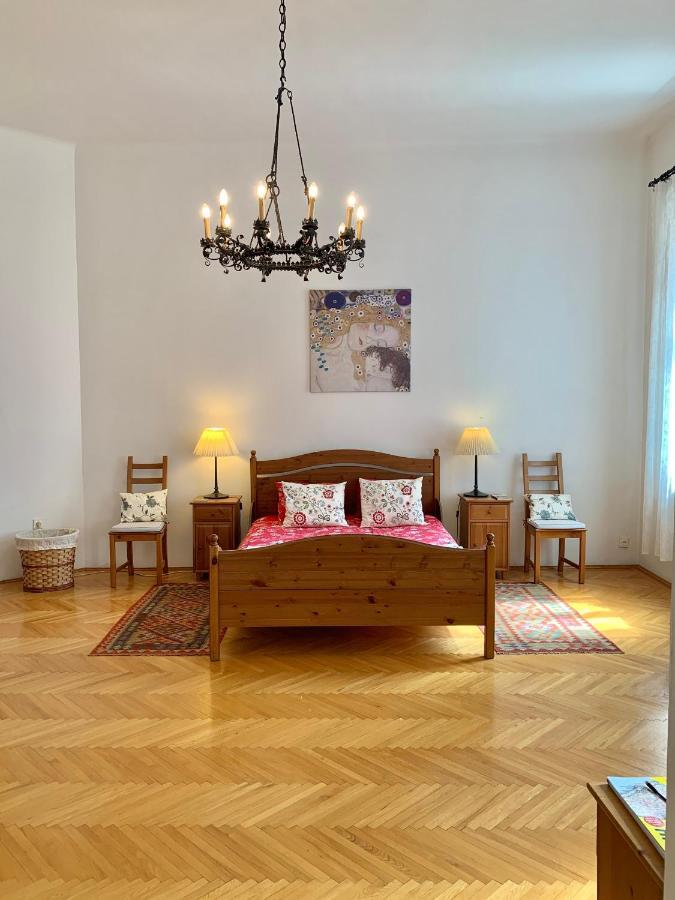 Váci Utca Apartamento *