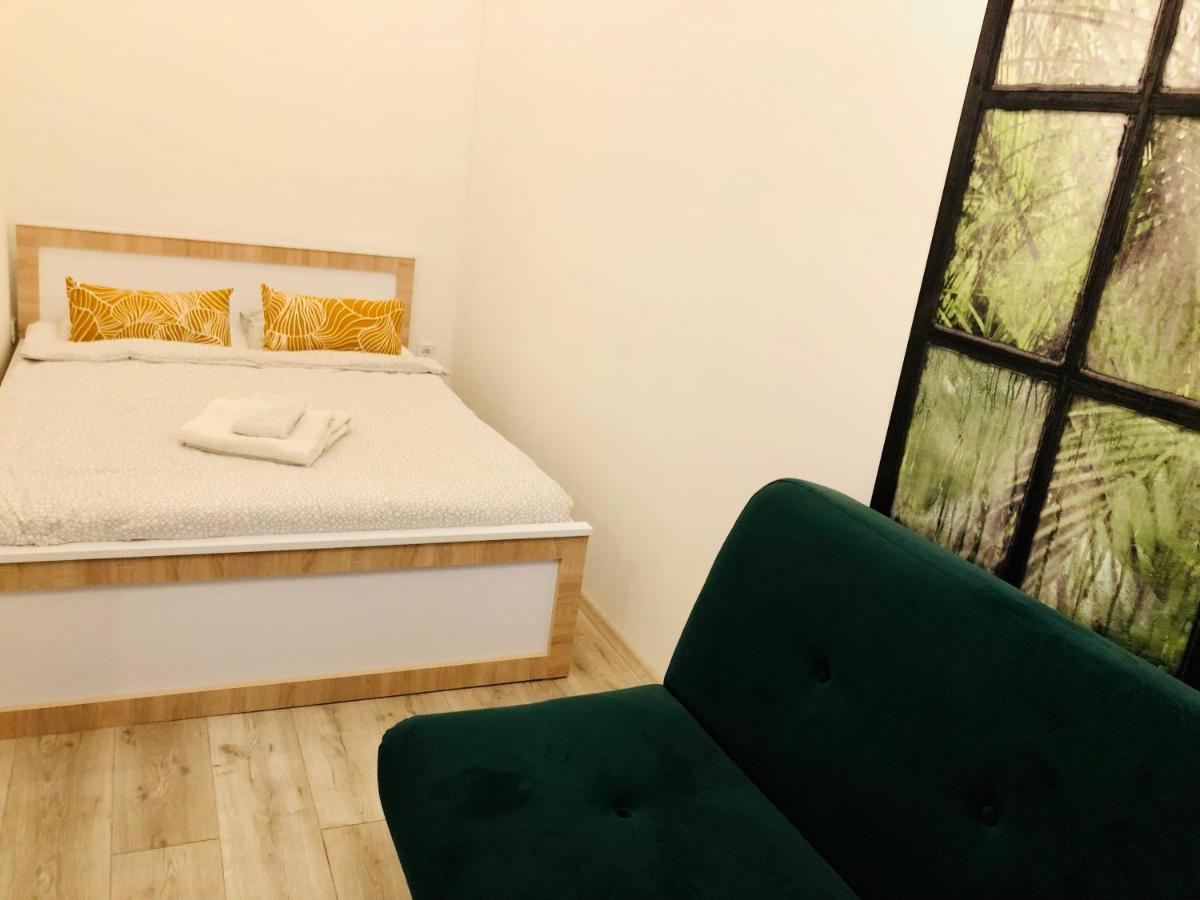 Apartment Pau18 *