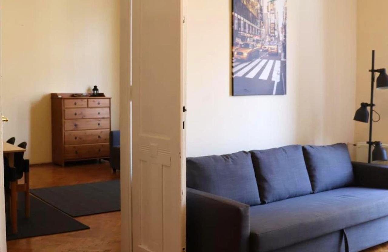 Apartamento Big Apt In The Center With Balcony & Ac Budapest