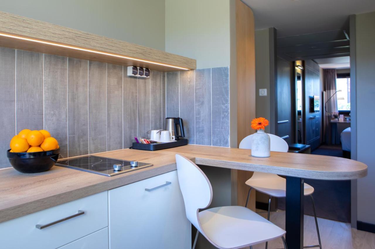 Ibis Castle Hill Hotell