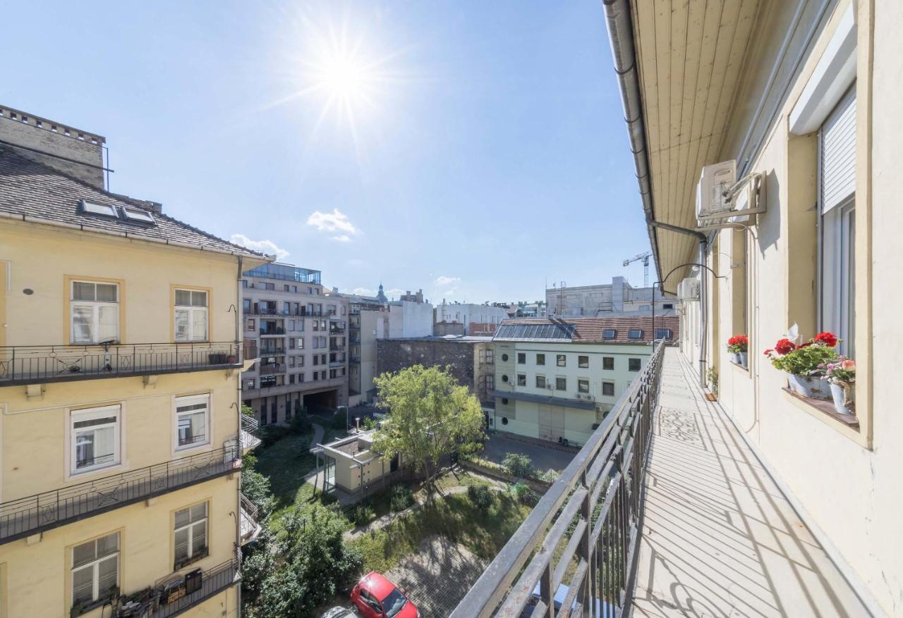 Souper Downtown-kiraly Street Apartment