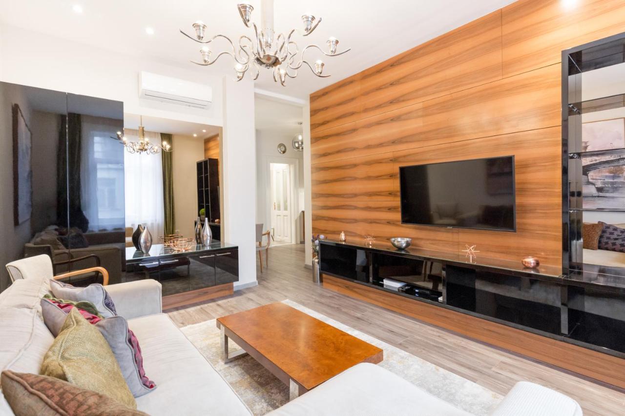 De Luxe In The Absolute Center Apartamento *