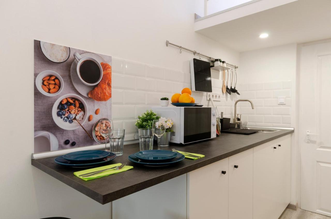 Bartok Apartmanhotel *