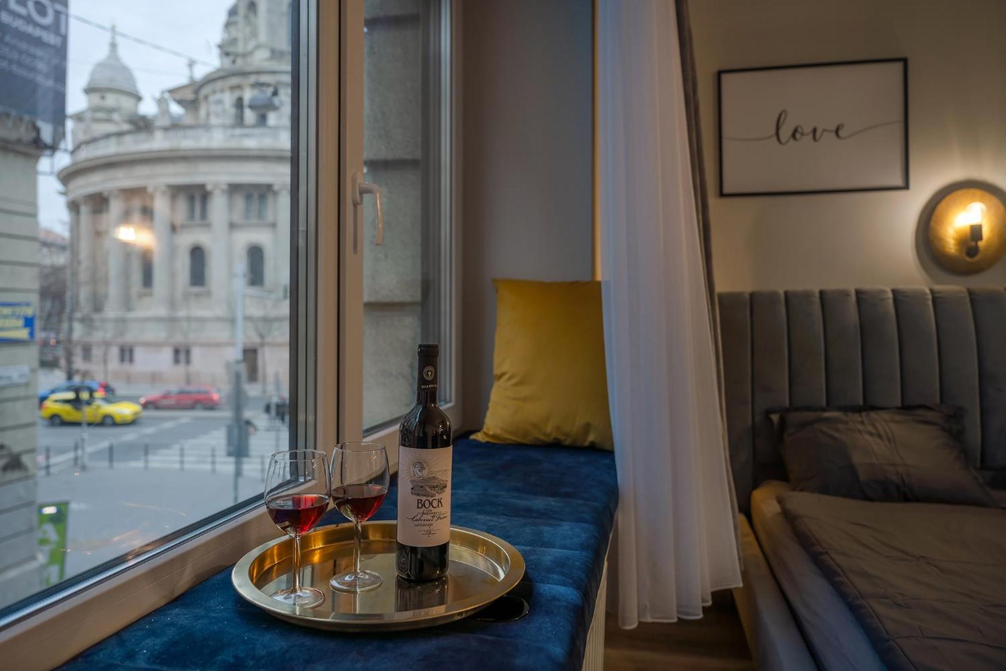 Panorama View Of Basilica Apartment *