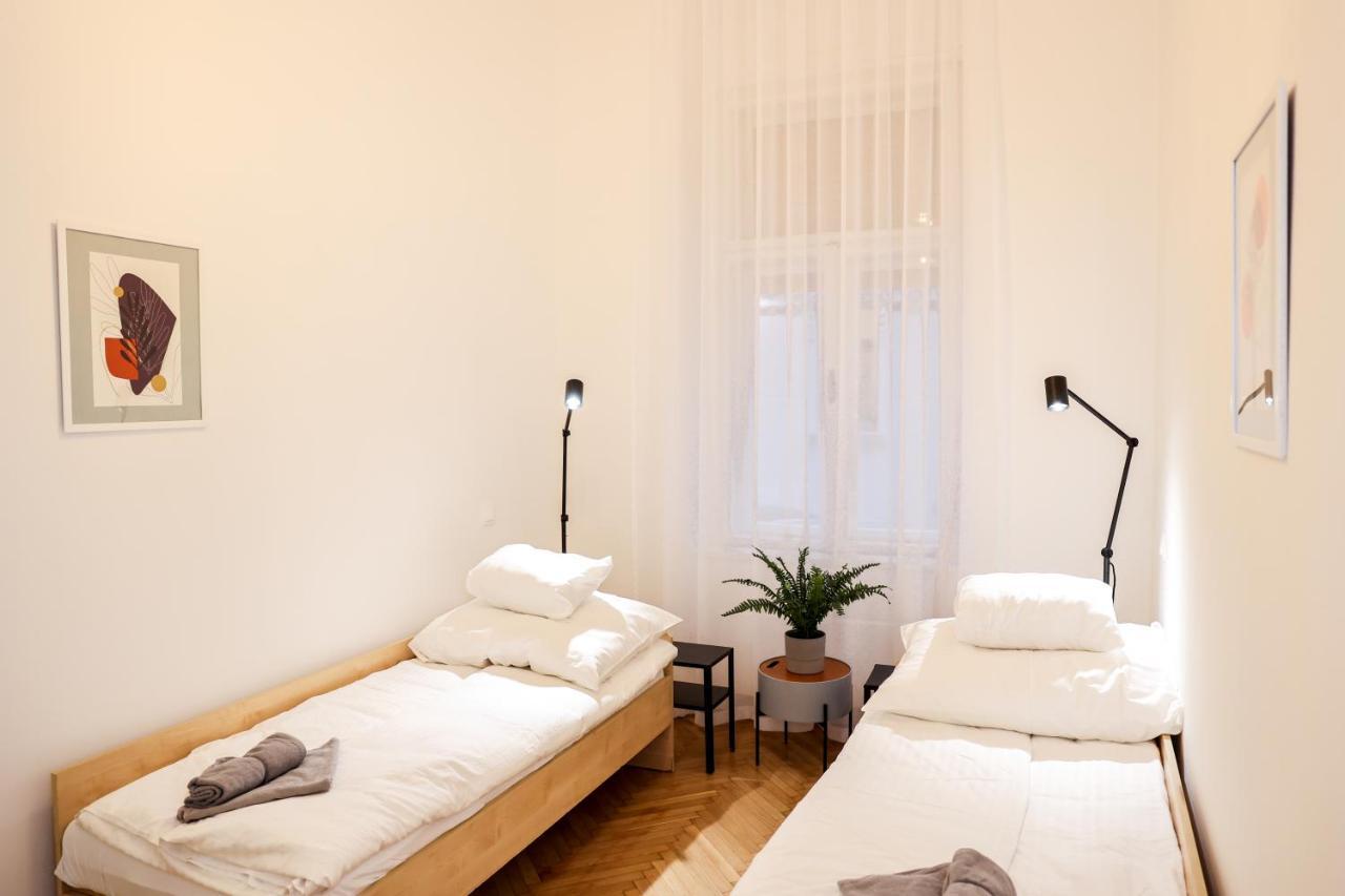 Modern 3br Free Parking Prime Location Apartamento Budapest