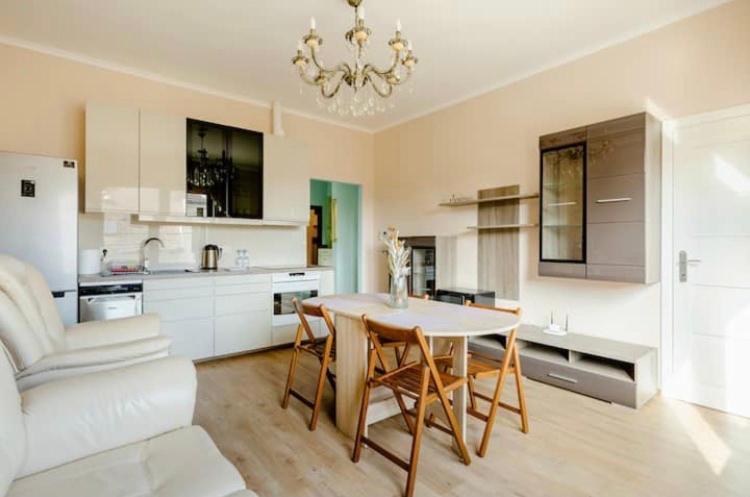 Deviza Budapest