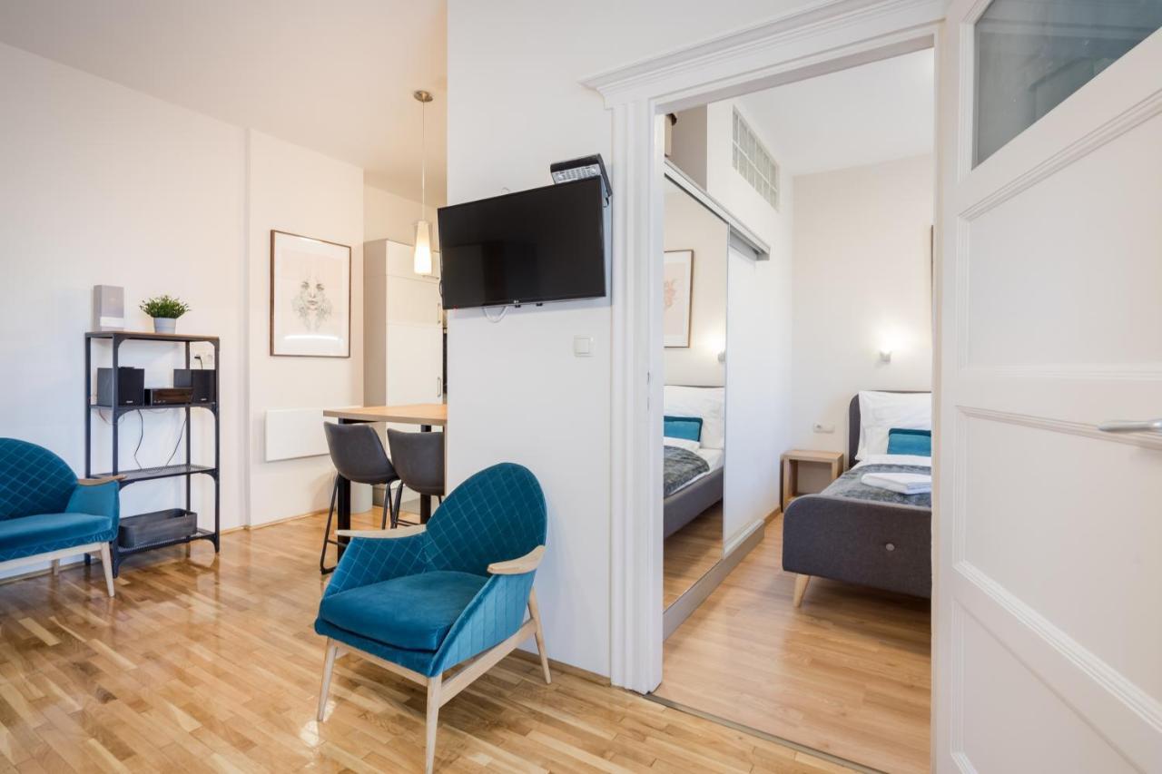 Bpr Blue Paradise With A/c Apartment