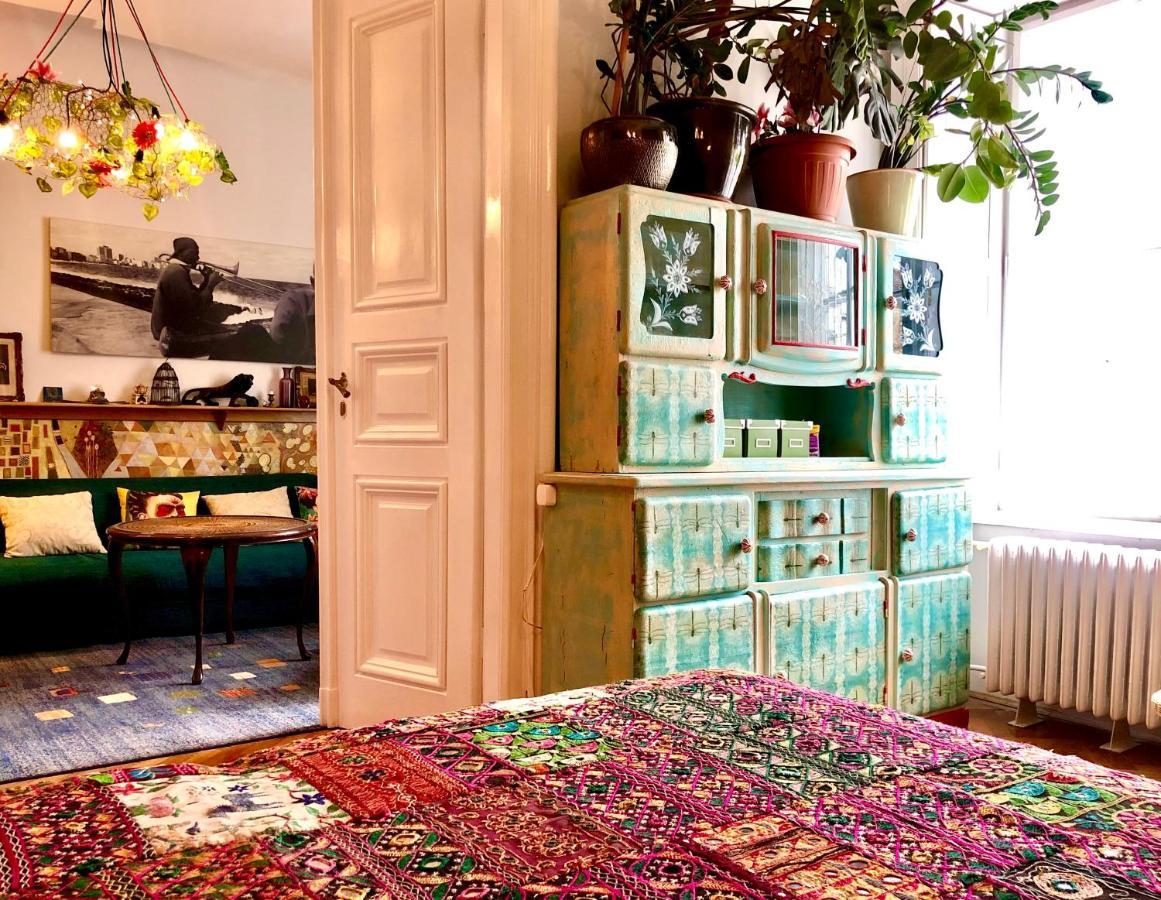 Arty Studio Flat At City Center * Boedapest
