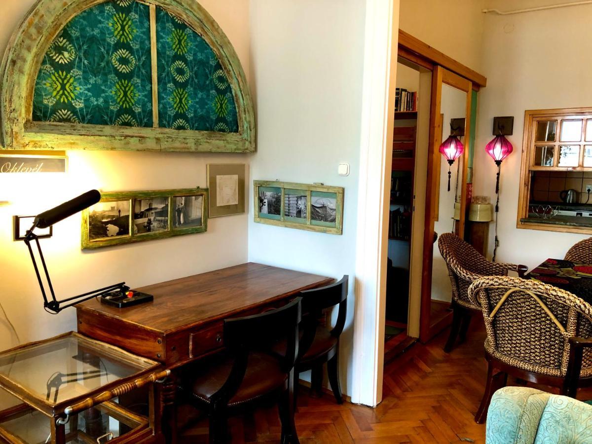 Arty Studio Flat At City Center Appartement *