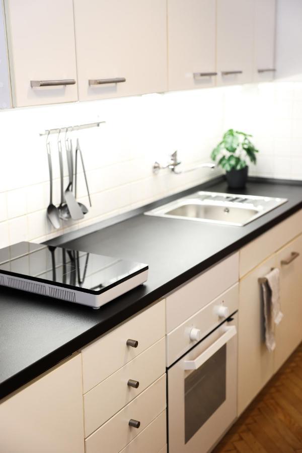 Apartamento Modern 3br Free Parking Prime Location