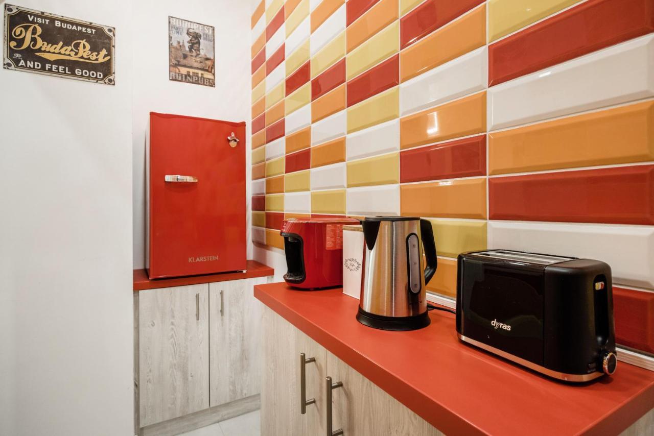 Centre Point Apartment